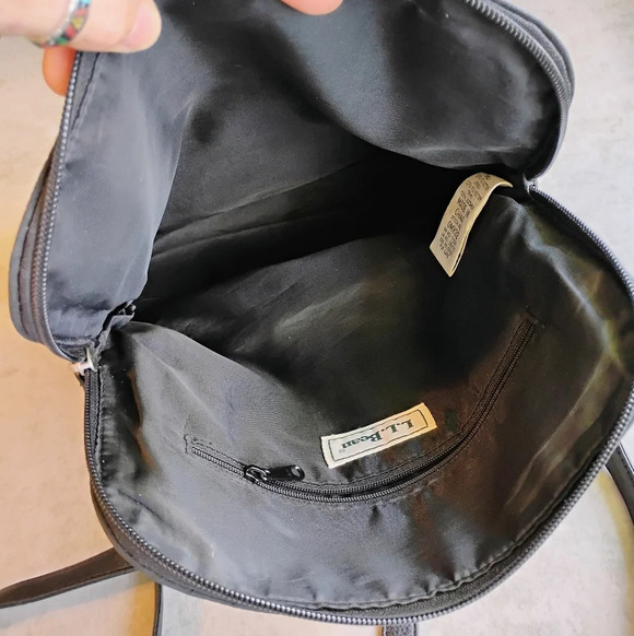 Vintage L.L. Bean Small Backpack Black Leather Nylon Travel Boho Zip-Up Casual - Picture 9 of 15